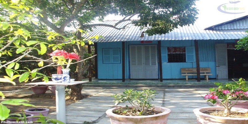 Ý nghĩa việc đặt bàn thiên trước nhà